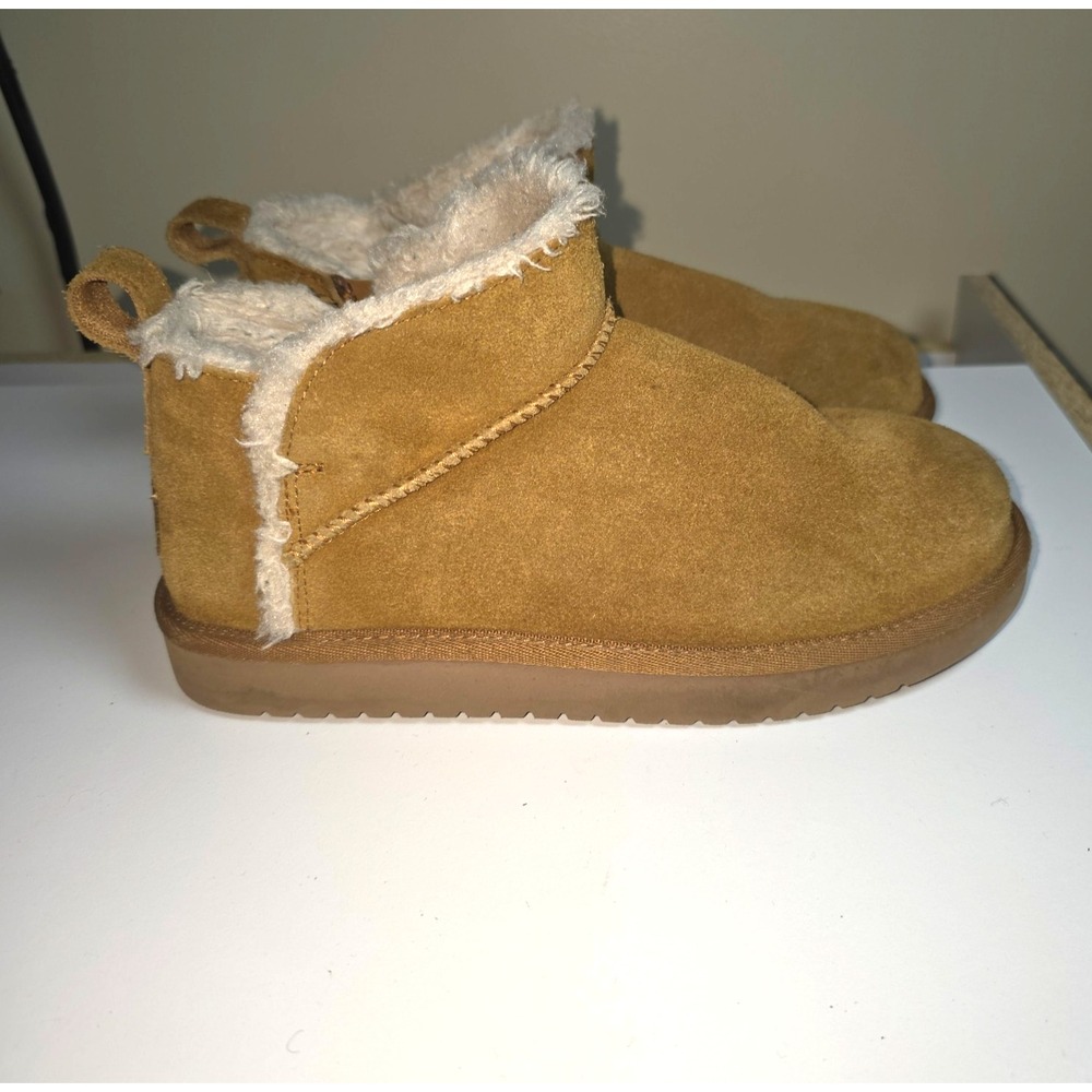 Koolaburra by UGG Koola Mini Boot Chestnut Girl's Size 3/Women's Size‎ 5